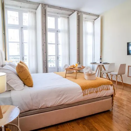 Locally Yours * Porto