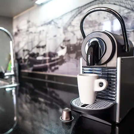 Locally Yours Apartamento Porto