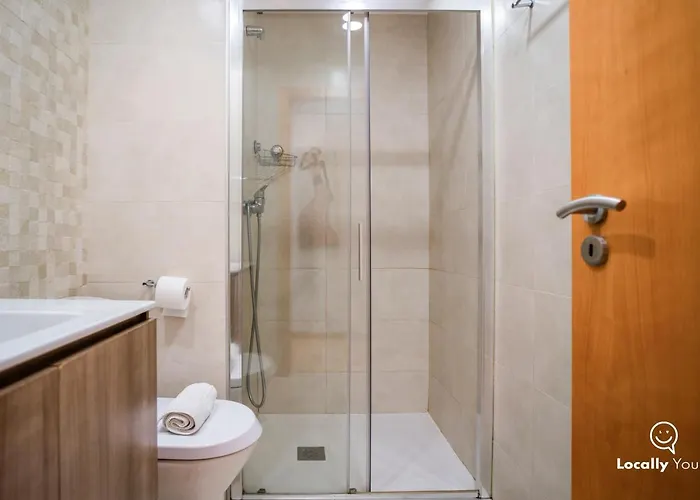 Locally Yours 아파트