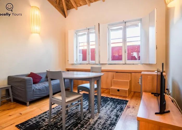 Locally Yours 포르투